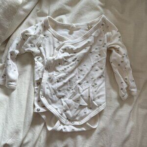 Quincy Mae star onesie 6-12mo